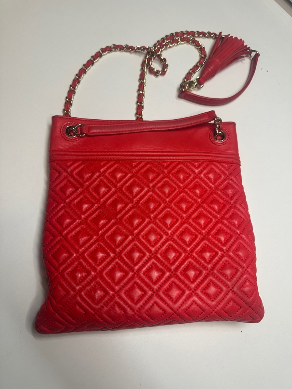 Tory Burch, Red Quilted Shoulder Bag - Picture 5 of 6